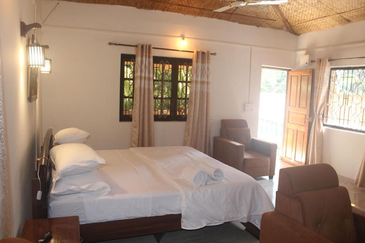 Red House - Agonda Beach Экстерьер фото