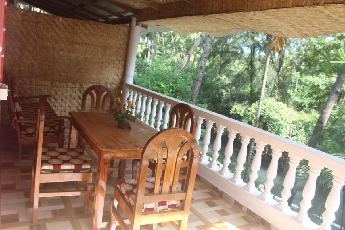 Red House - Agonda Beach Экстерьер фото