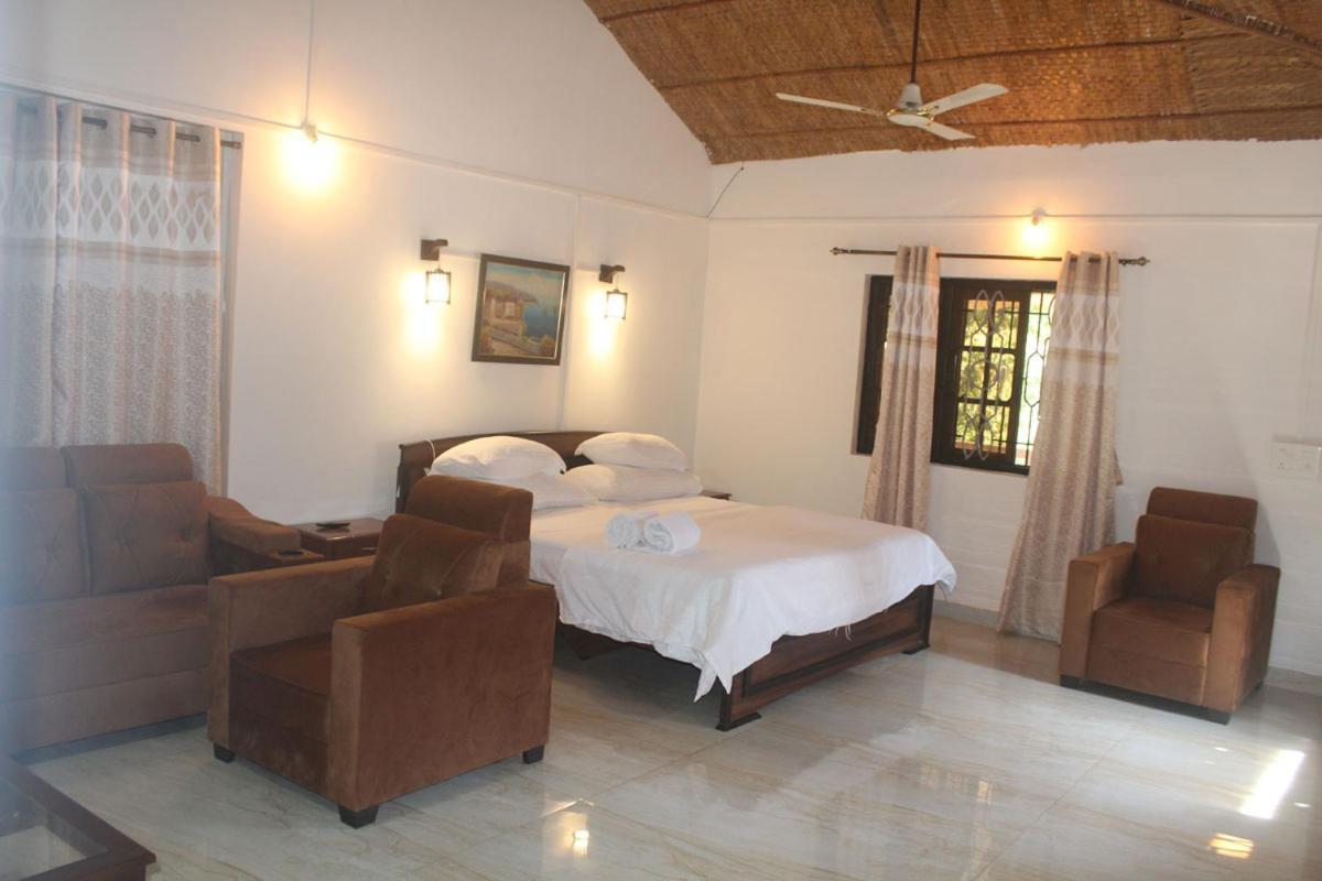 Red House - Agonda Beach Экстерьер фото