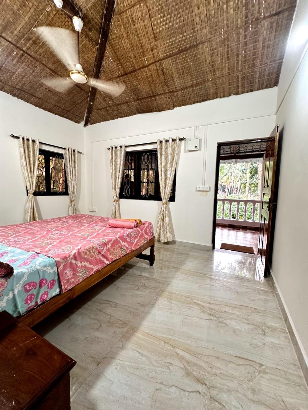Red House - Agonda Beach Экстерьер фото